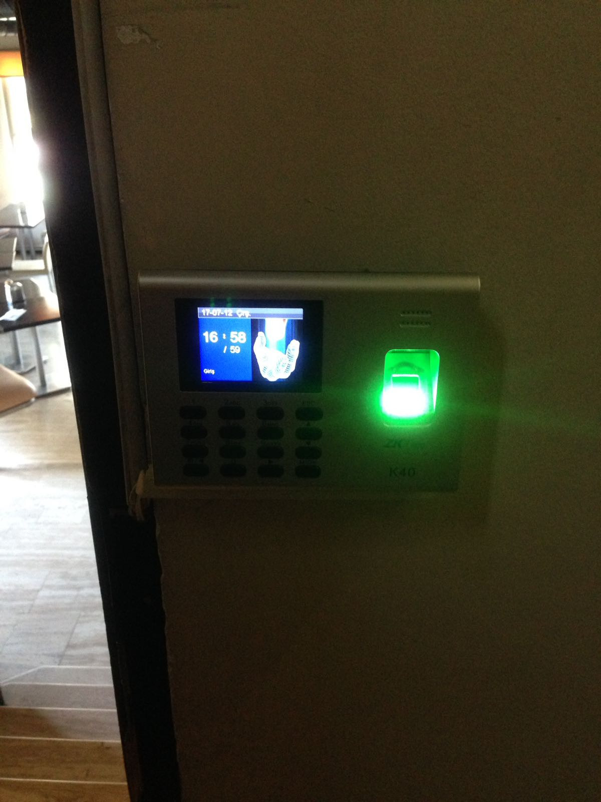 K40-ID Parmak İzi Okuyucu Montaj Görüntüleri